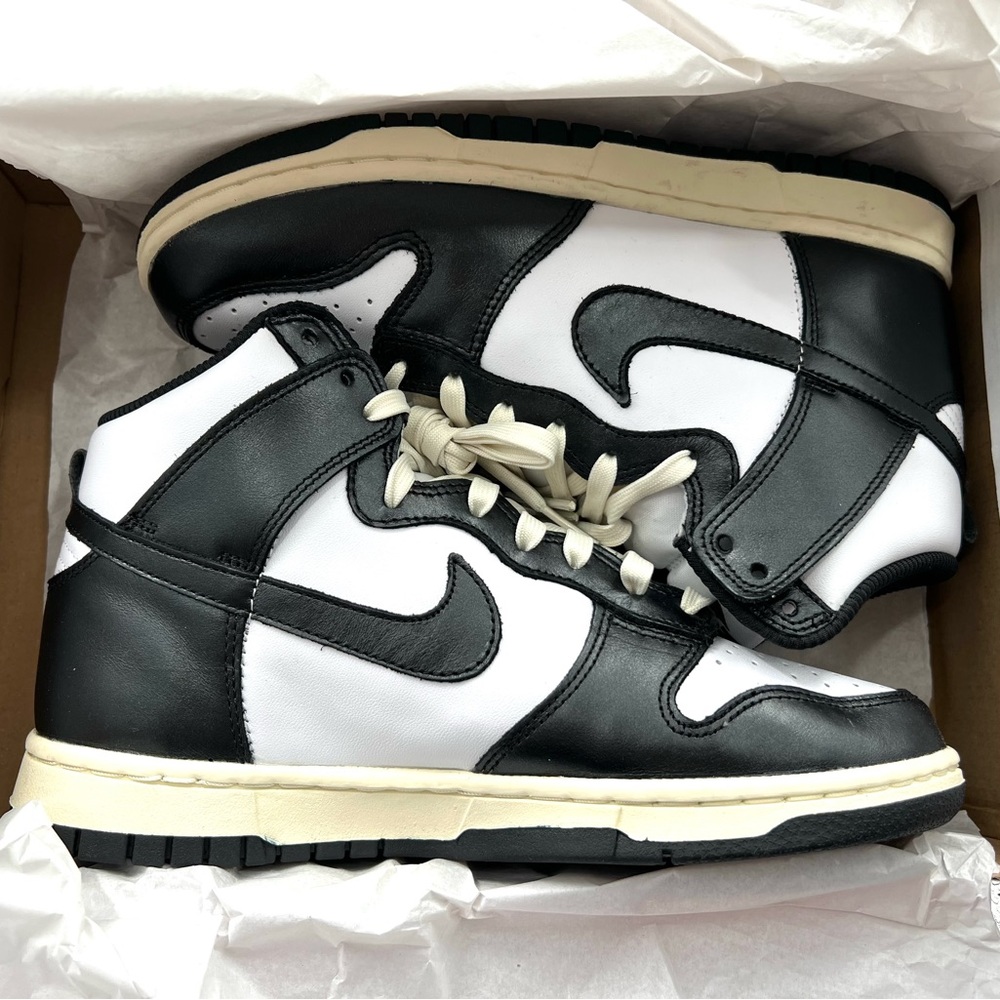 Nike Vintage Black High Dunk Women’s Sz. 8.5